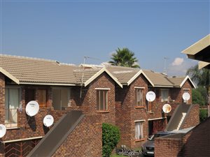 2 Bed Apartment in Mayberry Park