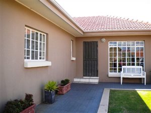 3 Bed House in Fochville