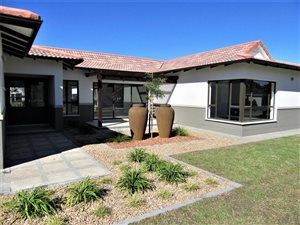4 Bed House in Heather Park