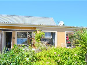 2 Bed Townhouse in Sunridge
