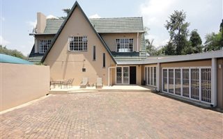 4 Bedroom House in Sharonlea