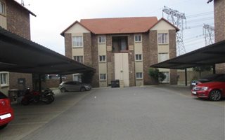 2 Bedroom Apartment in Brooklands