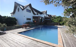 5 Bedroom House in St Francis Bay