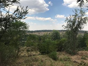1903 m² Land available in Waterkloof Heights