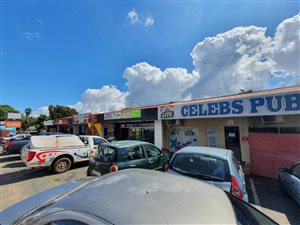1700 m² Commercial space in Villieria