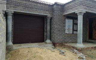 3 Bedroom House in Golden Gardens