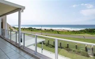 3 Bedroom Apartment in Uvongo