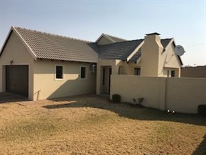 3 Bed House in Brooklands Lifestyle Estate