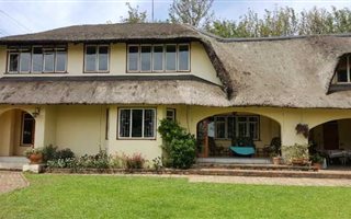 9 Bedroom House in Chartwell AH