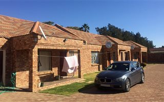 2 Bedroom Townhouse in Bloemhof