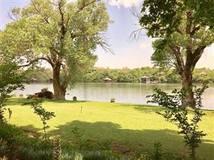 10 Bedroom House in Vaalview AH