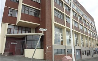 1 Bedroom Flat in Quigney