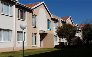 2 Bedroom Apartment in Kanoniers Park