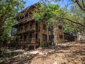 3 Bed House in Hazeldean (Silverlakes Surroundings)