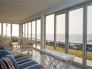 4 Bed Apartment in Compensation Beach