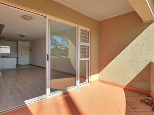 2 Bed Apartment in Melrose North