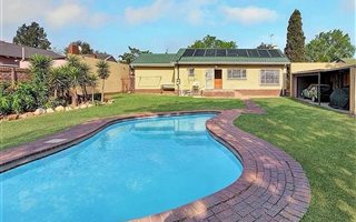 3 Bedroom House in Elspark