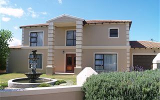 3 Bedroom House in Kleinbaai