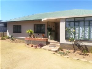 4 Bed House in Homelake