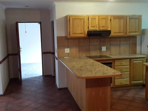 2 Bed House in Sterrewag