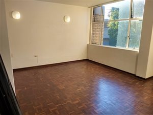 Studio apartment in Norwood