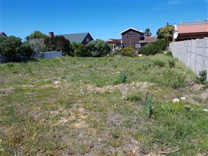 690 m² Land available in Gouritsmond