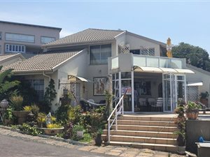 7 Bed, Bed and Breakfast in Manaba