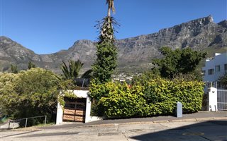 4 Bedroom House in Tamboerskloof