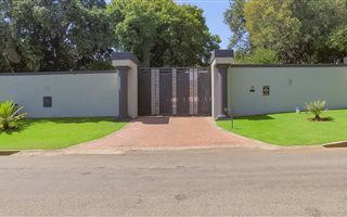 4 Bedroom House in Essexwold