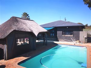 3 Bed Simplex in Newlands