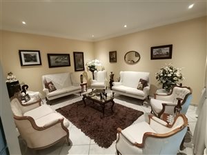 6 Bed House in Waverley