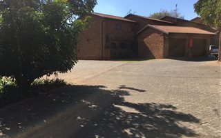 2 Bedroom Duplex in Klopperpark