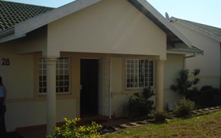 3 Bedroom Simplex in Mt Edgecombe