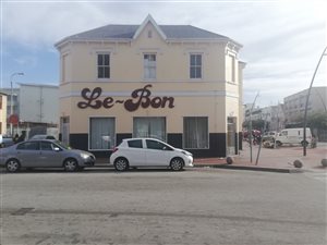 165 m² Commercial space in Port Elizabeth Central