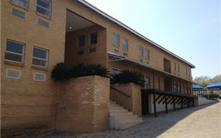 493 m² Commercial space in Halfway Gardens