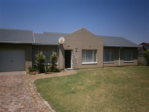 3 Bed House in Brackendowns