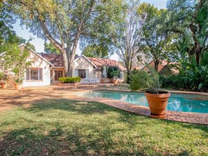 3 Bed House in Die Wilgers