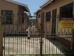 4 Bed House in Risecliff
