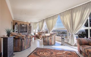 2 Bedroom Apartment in Sunnyrock