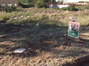 2676 m² Land available in Diamant Park