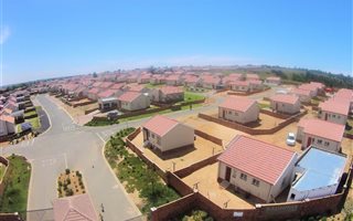 2 Bedroom House in Duvha Park