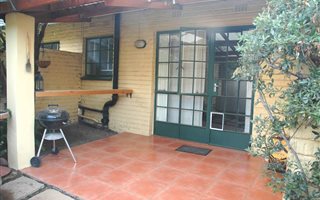1 Bedroom Garden Cottage in Bryanston