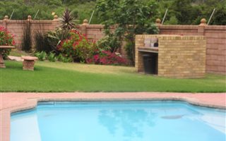 3 Bedroom Townhouse in Island View