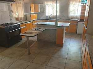 3 Bed House in Quellerie Park