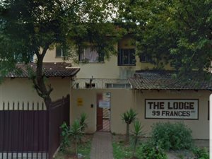 3 Bed Townhouse in Bellevue