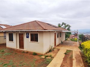 3 Bed House in Panorama Gardens