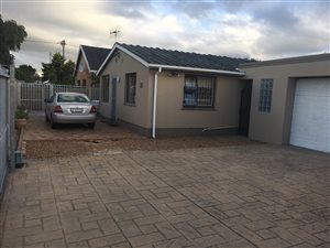 4 Bed House in Crawford