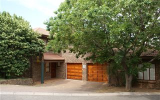 4 Bedroom Cluster in Boskruin