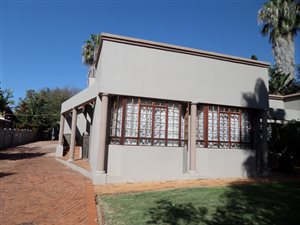 4 Bed House in Tileba