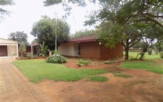 4 Bedroom House in Carletonville